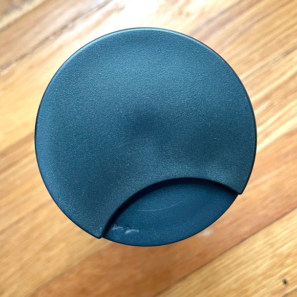 🆕 NWT! Starbucks Pink and White Winter Wreath Travel Tumbler 16oz - Picture 5 of 7